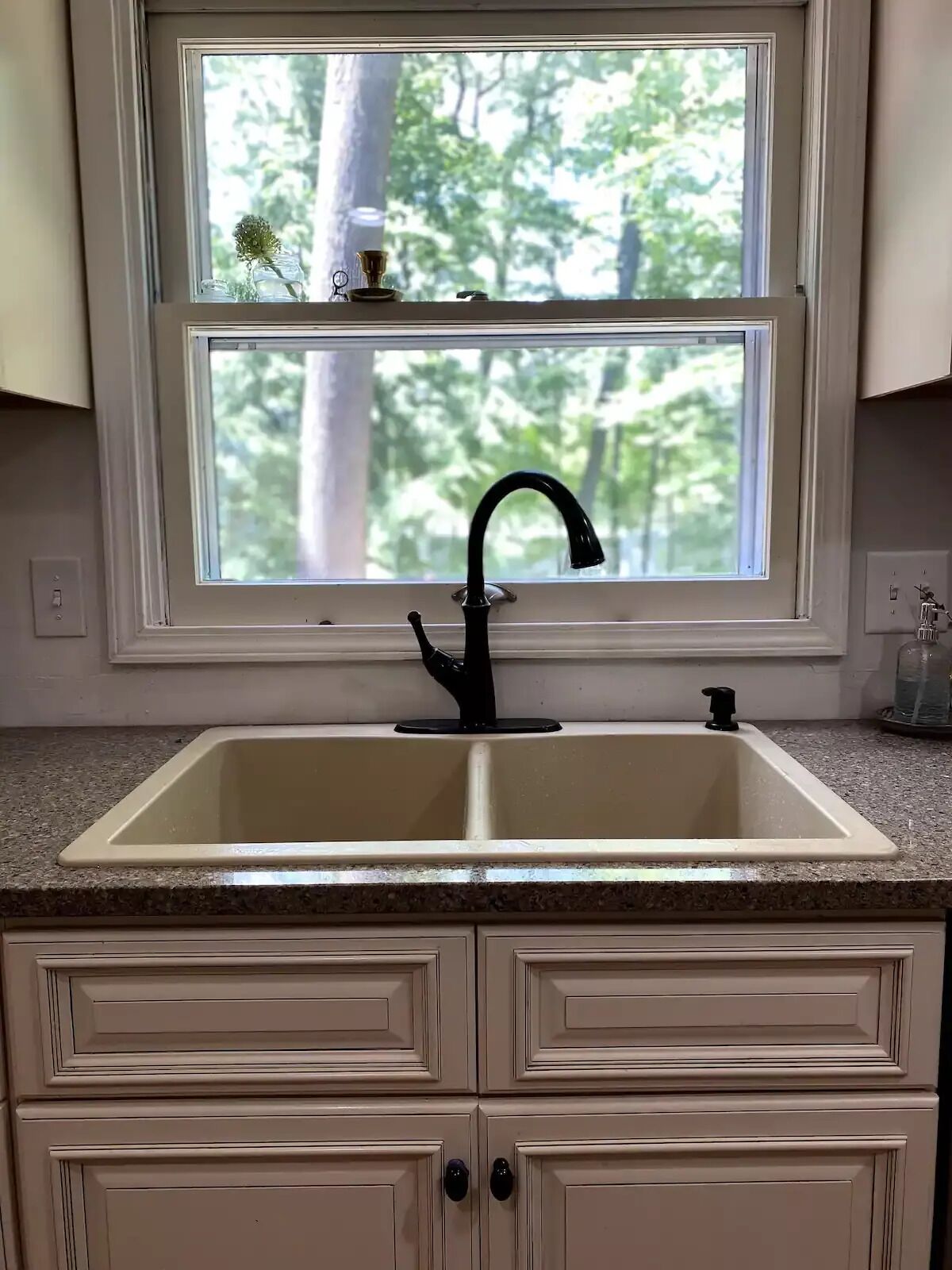 NEW! Large Family Home; Prime Location