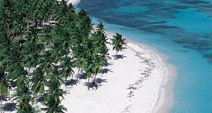 House between sky and sea/10 mn center beach and restos