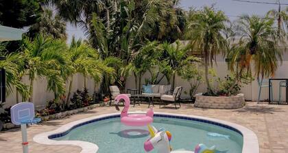 The Luxury Golf Cart Hideaway at IRB - Golf Cart Peaceful hideaway at the Beach