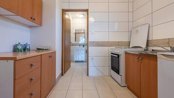 Refrigerador, horno y parrilla de estufa