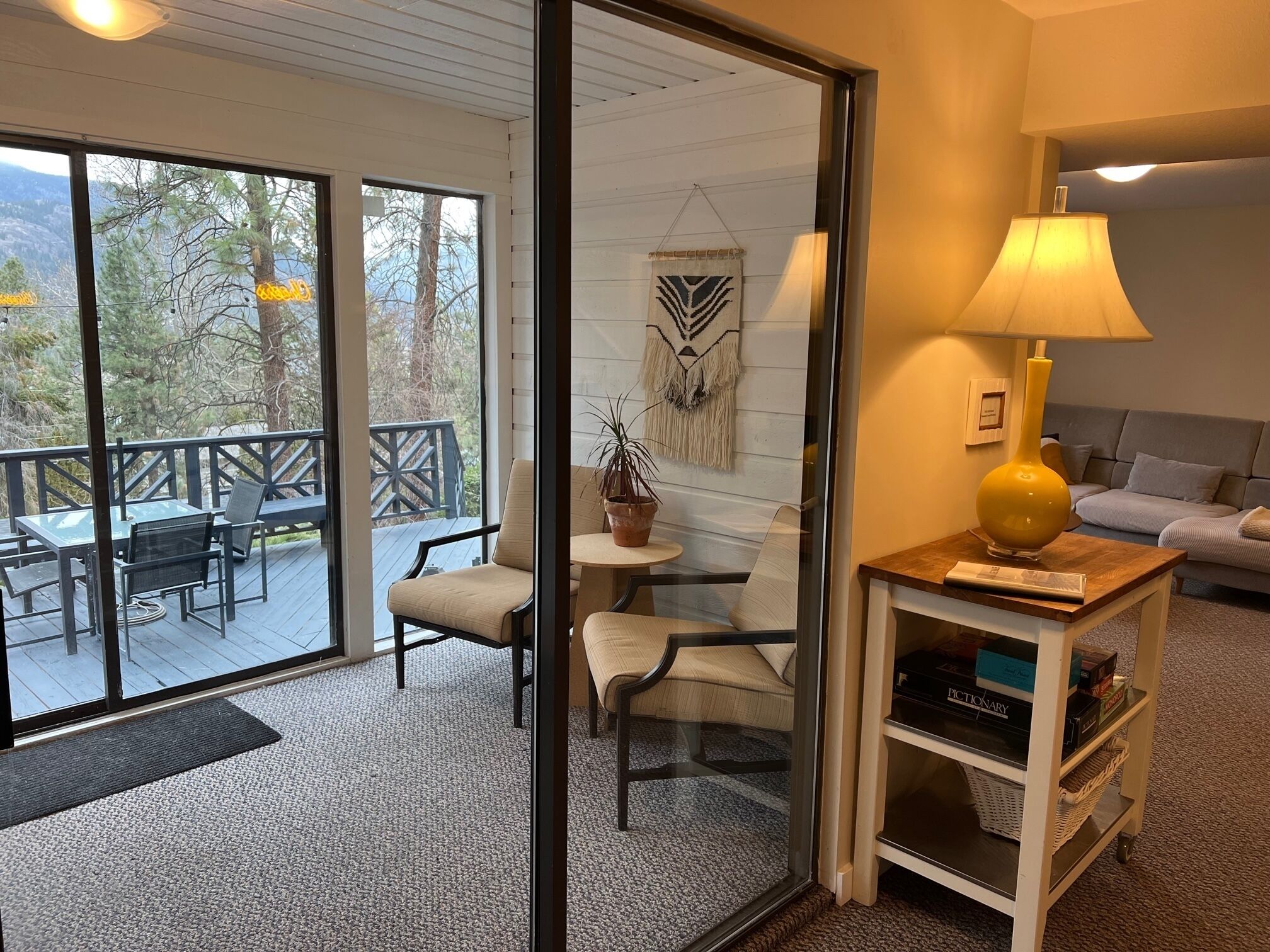 Lakeridge B&B: Beautiful garden suite in wine country, with light breakfast !