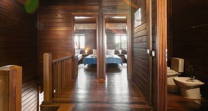 Stylish Rustic Villa - Surf & Golf