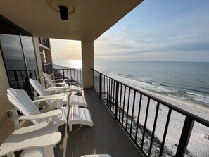 Property grounds - January Special! - Remodeled condo on the beach super close to dining and hiking (Orange Beach)