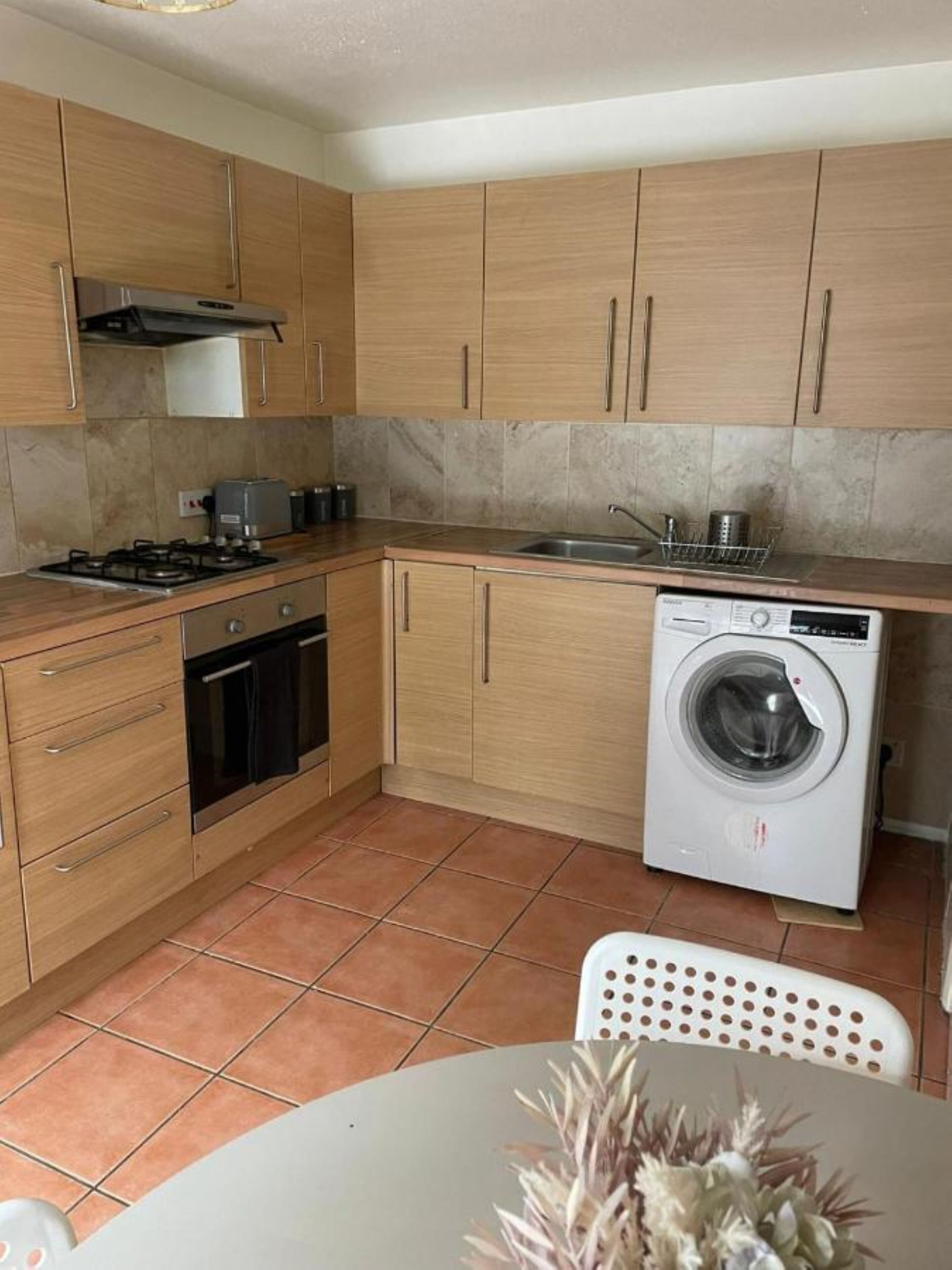 4 bedroom 2 bathroom home