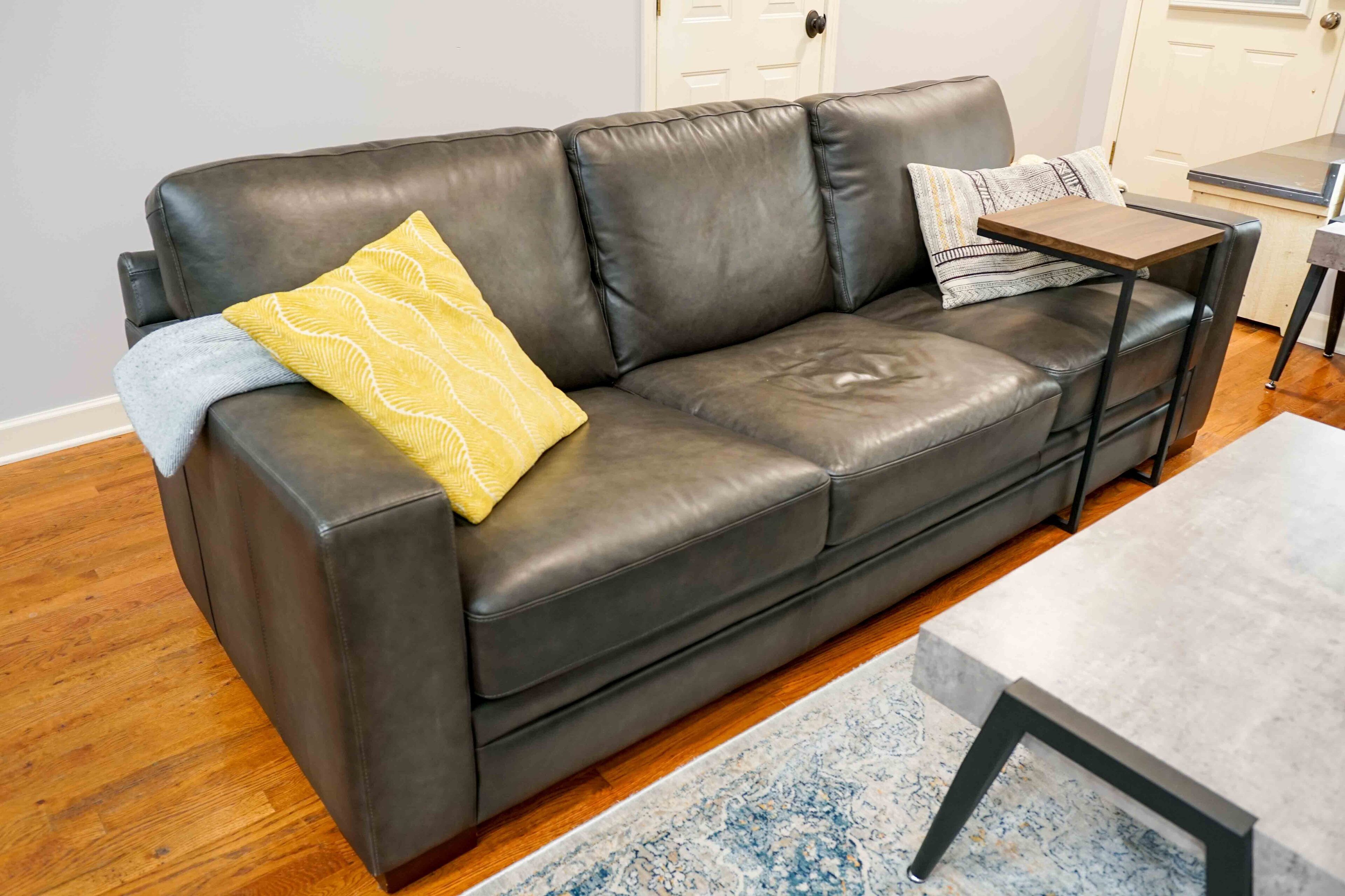 Near Downtown - Full Amenities Kitchen - Hot Tub