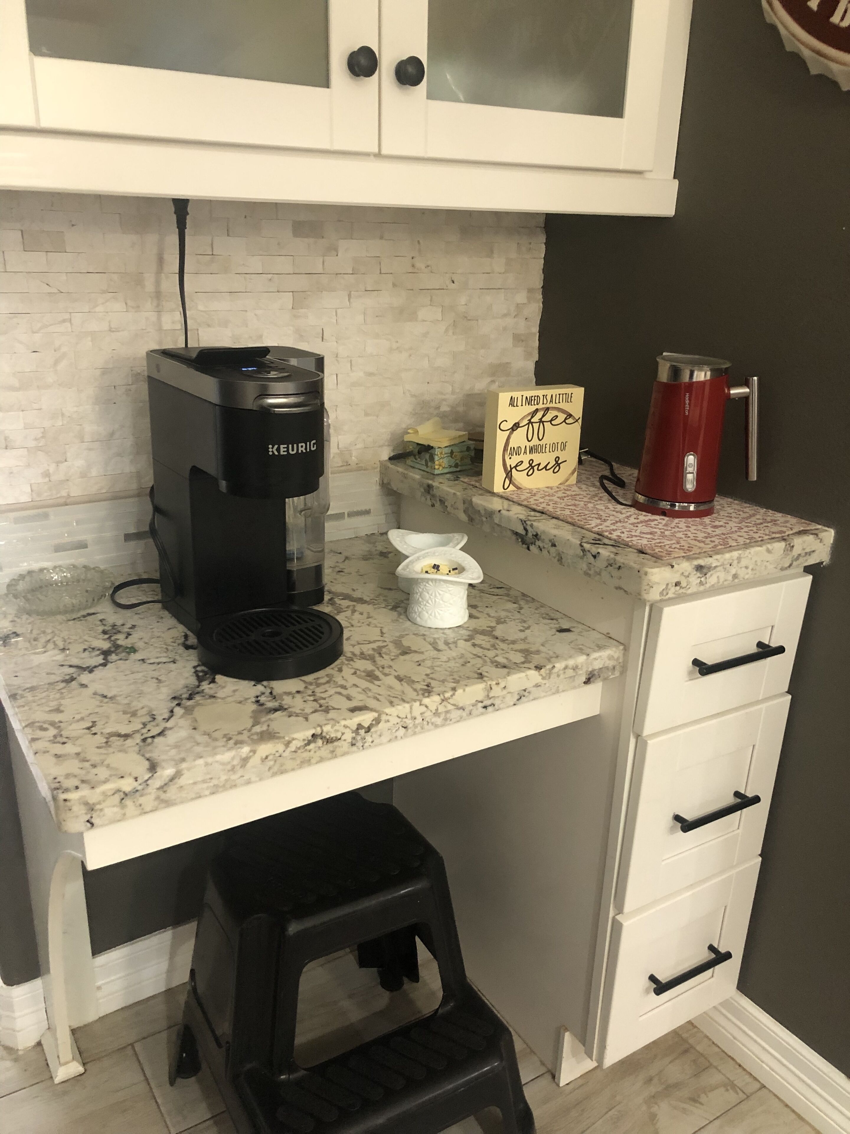 Perfect for roommates and dogs