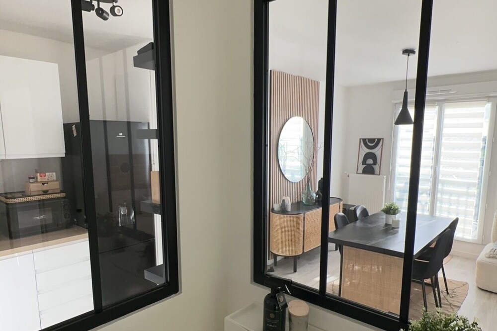 Grand F2 Dernier Etage Belle vue en Residence Privée