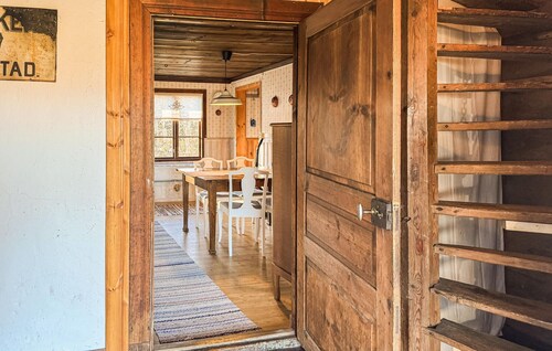 2 bedroom nice home in Bredaryd