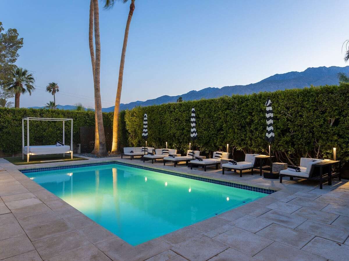 Mid-Century Villa with Mtn Views | Casa Luna Nuova