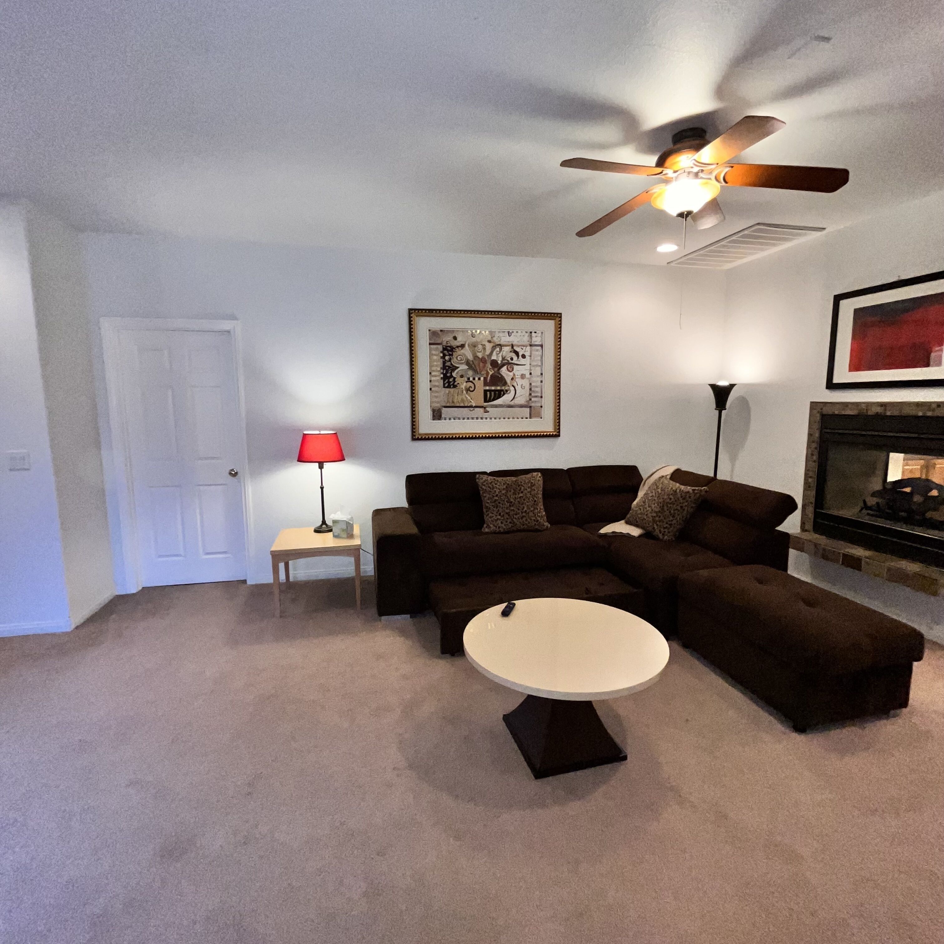 🍯 Country sweet Home 🌳 Spacious, Charming LV Home • Pet-Friendly 🐾