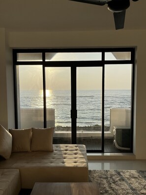 Smart TV, computer monitors, printers