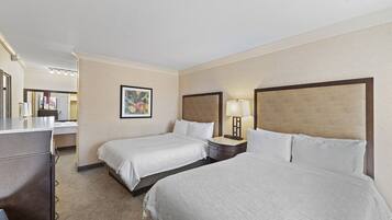 1 chambre, fer et planche Ă repasser, Wi-Fi, draps fournis