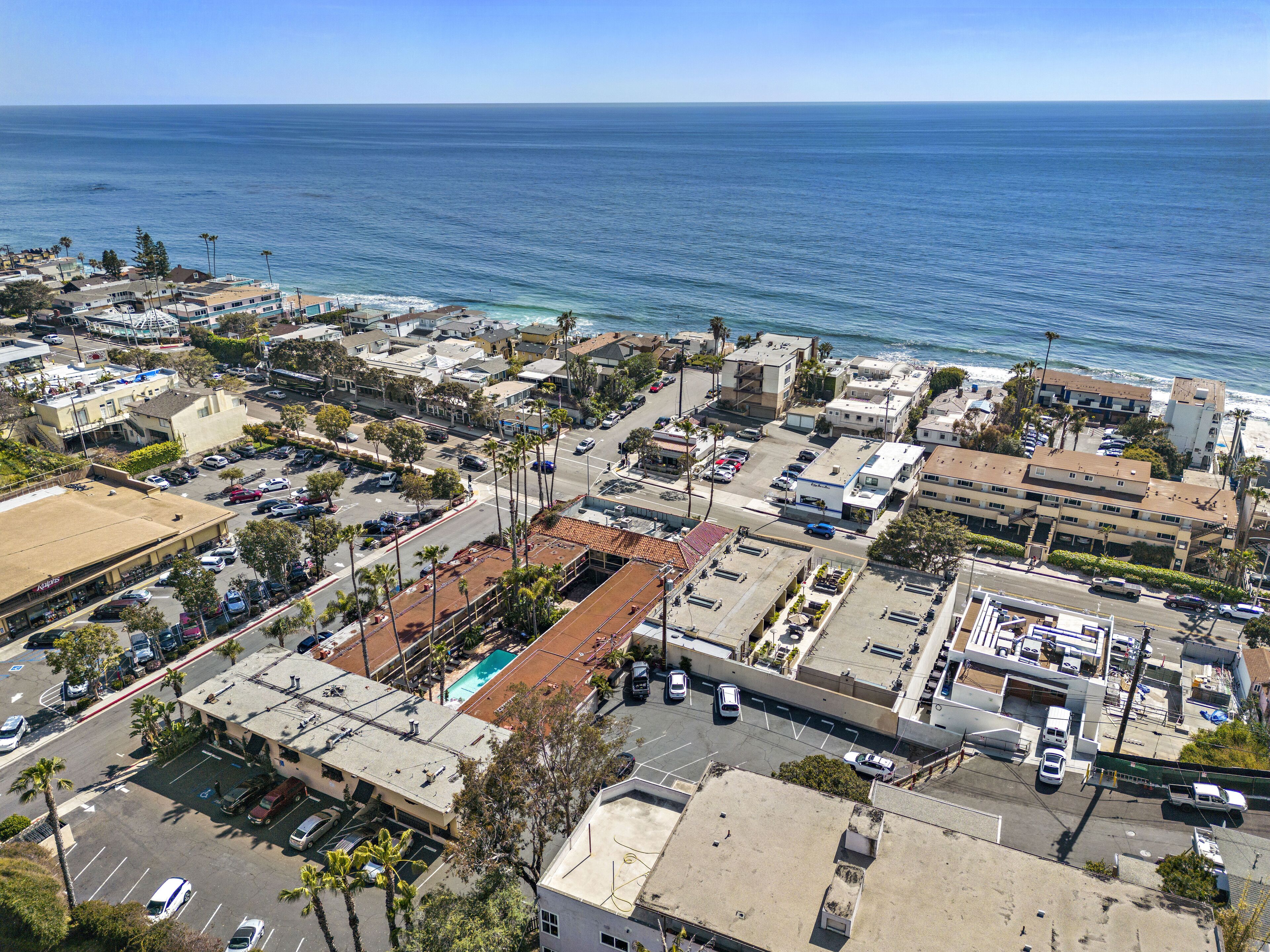 Surf, Swim and Relax: Basecamp for your Laguna Beach Vacation! 4