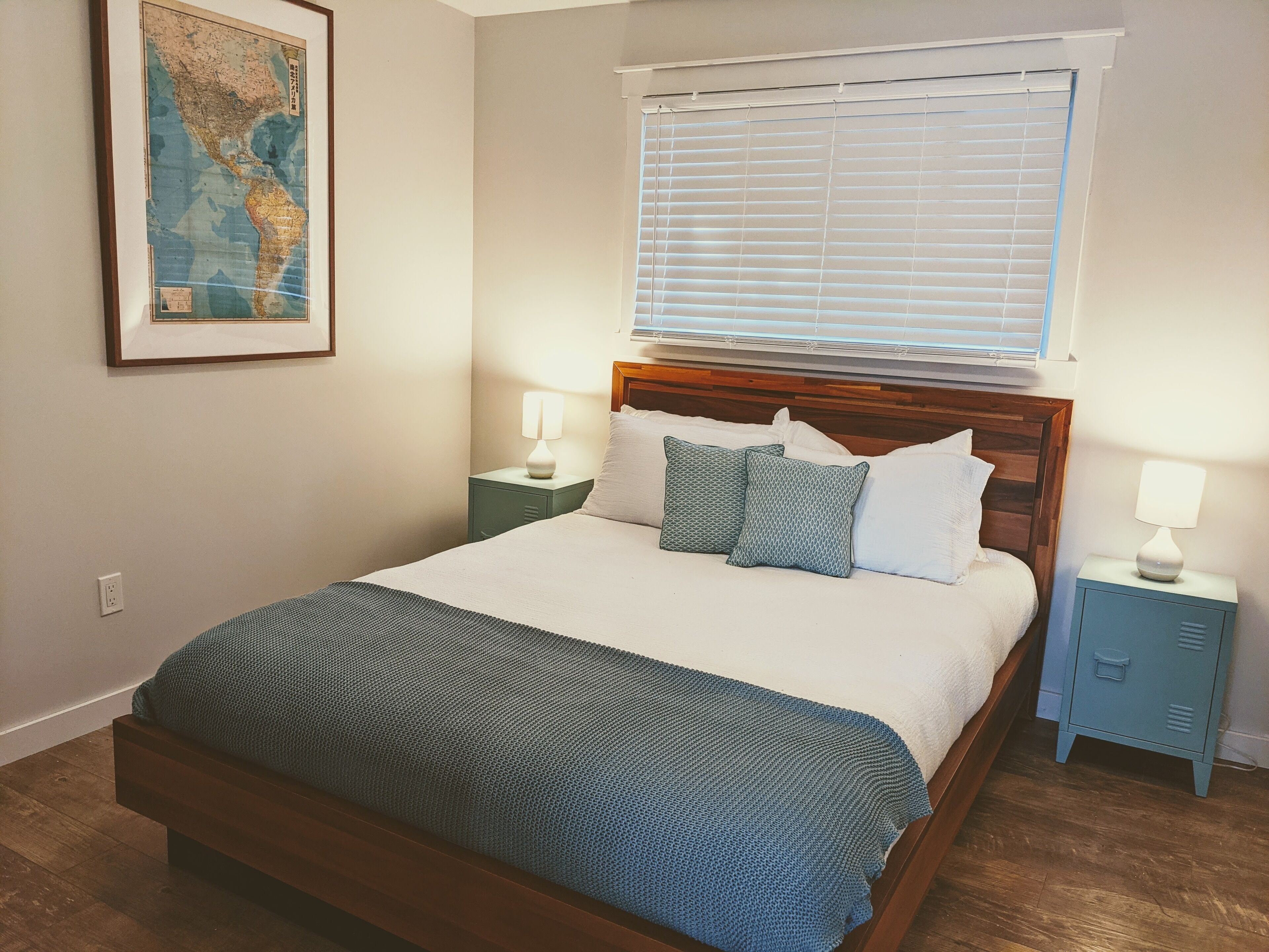 Dunchurch, Family-oriented Lakeside Cottage With NW View !