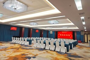 Unclassified image, 3 of 33, button - Century Haoting Hotel (Yiyang)