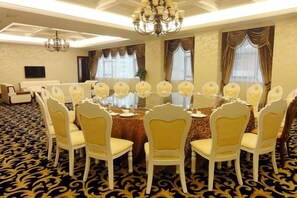 Unclassified image, 5 of 33, button - Century Haoting Hotel (Yiyang)
