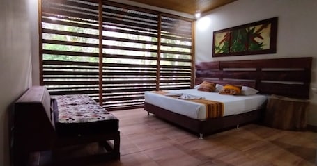 Wifi gratis y ropa de cama