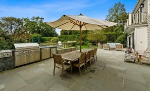 Outdoor dining - Cosy home in the Hamptons for a peaceful holiday (Remsenburg-Speonk)
