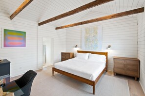 1 quarto, Wi-Fi de cortesia, roupa de cama