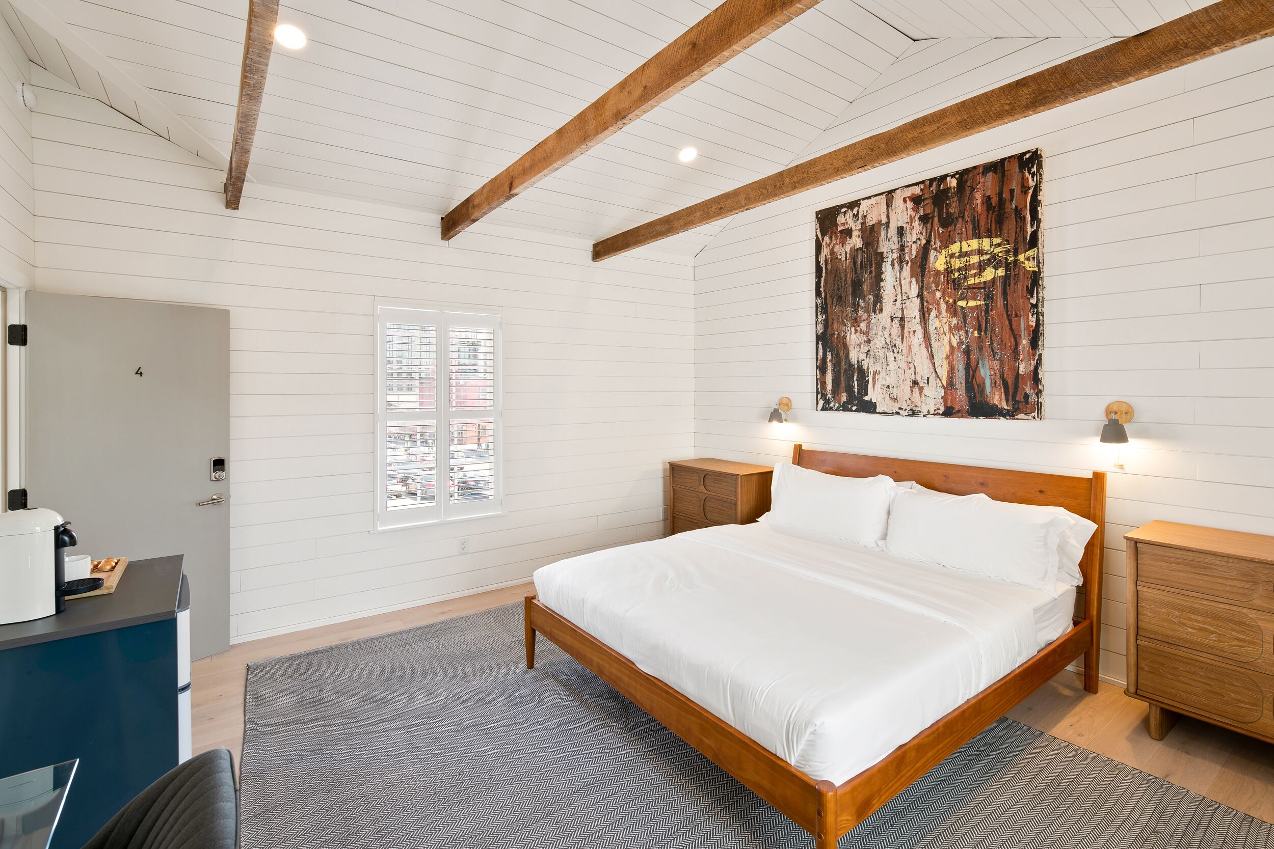 Boutique Room steps from Downtown Mall | Rose Jean - Room #4