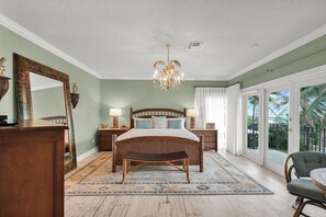5 Schlafzimmer, Bügeleisen/Bügelbrett, WLAN, Bettwäsche