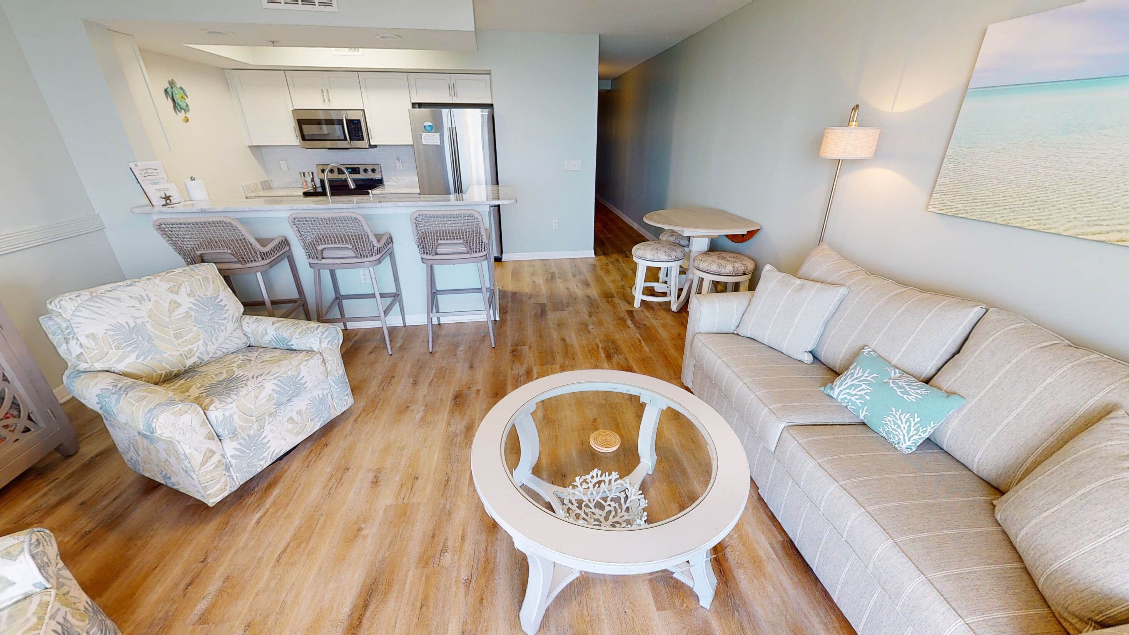 New updates, lazy river, several pools, 6th floor views, includes beach service!