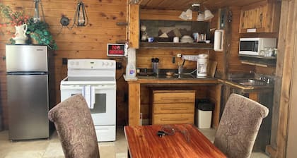 Couple get away retreat in Red Feather Lakes!!