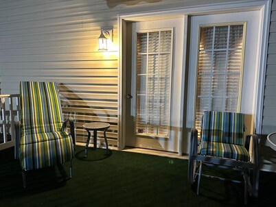 Diamonds & Pearls of Williamsburg, VA