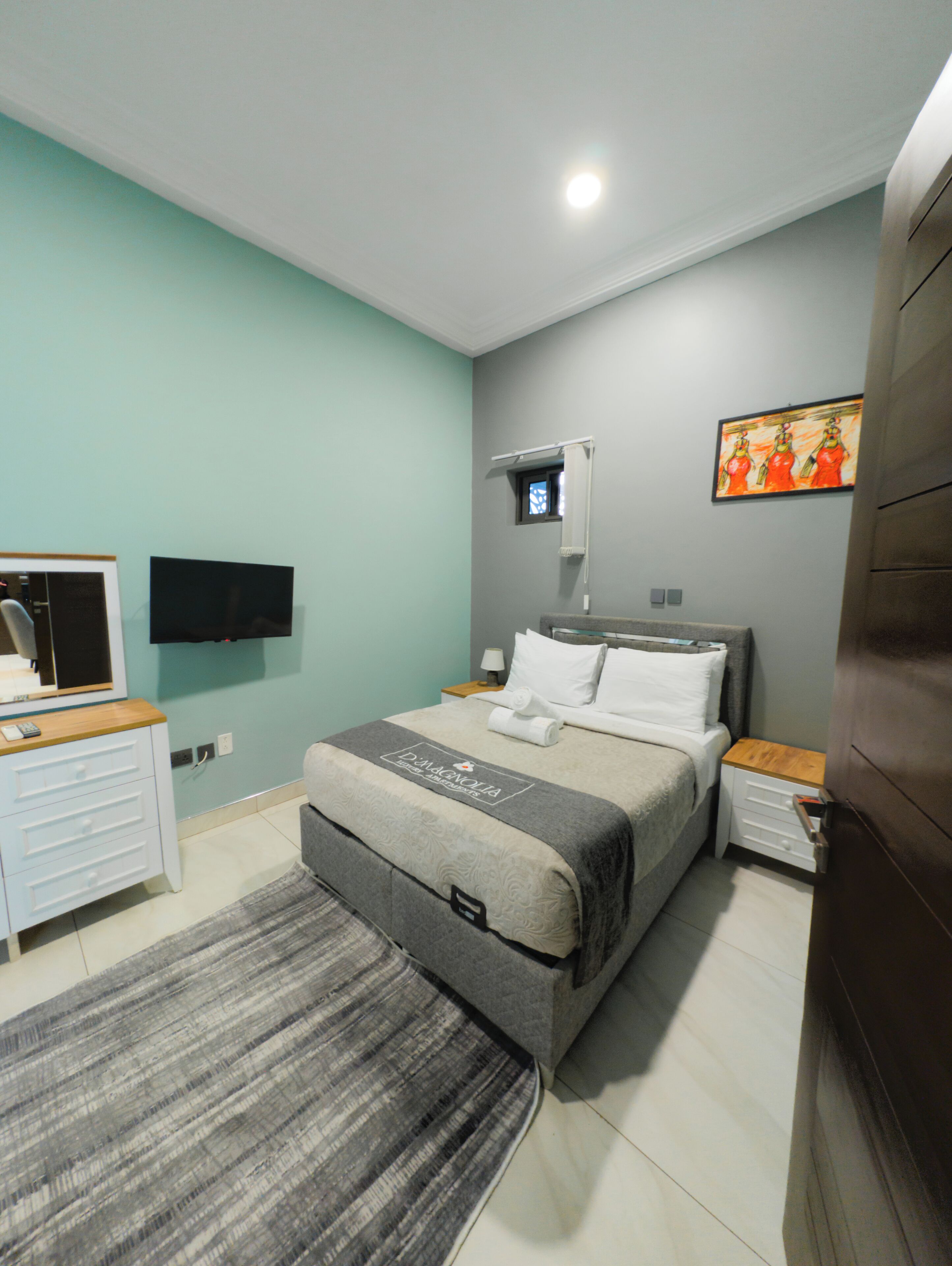 Quarto solteiro | Quartos à prova de som, ferros/tábuas de passar roupa