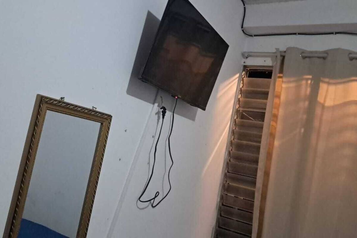 Minibar, iron/ironing board, free WiFi