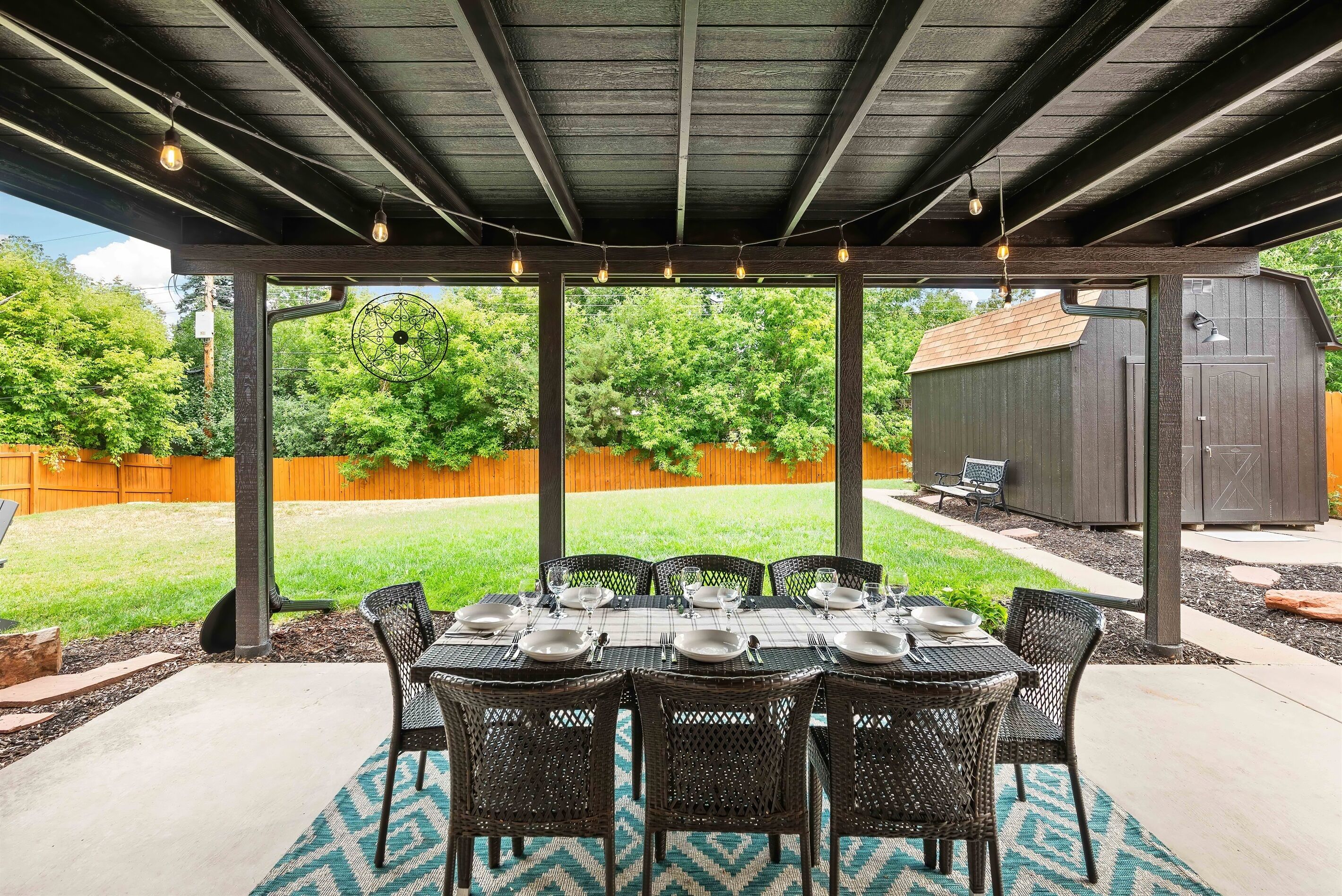 Coffee Cup Cottage - Coffee-Themed Amenity-Rich Gem: Firepit, Coffee Bar, Yard