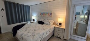1 bedroom, in-room safe, iron/ironing board, free WiFi