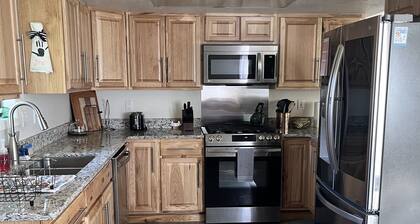 Whole house, 5 minutes from fishing on the Kenai River, Quiet neighborhood