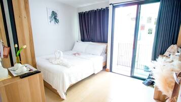 Standard Room | Free minibar, blackout drapes, free WiFi, bed sheets