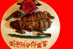 Unclassified image, 5 of 66, button - Tianlongshan Hotel (Dexing)