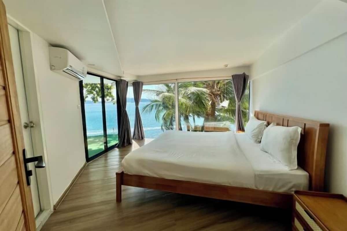 1 bedroom, minibar, in-room safe, individually decorated