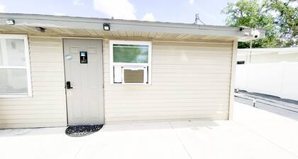 Beautiful room in prime location