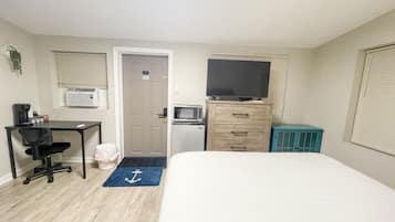 1 bedroom, desk, soundproofing, iron/ironing board