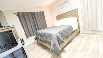 1 habitación, escritorio y insonorización