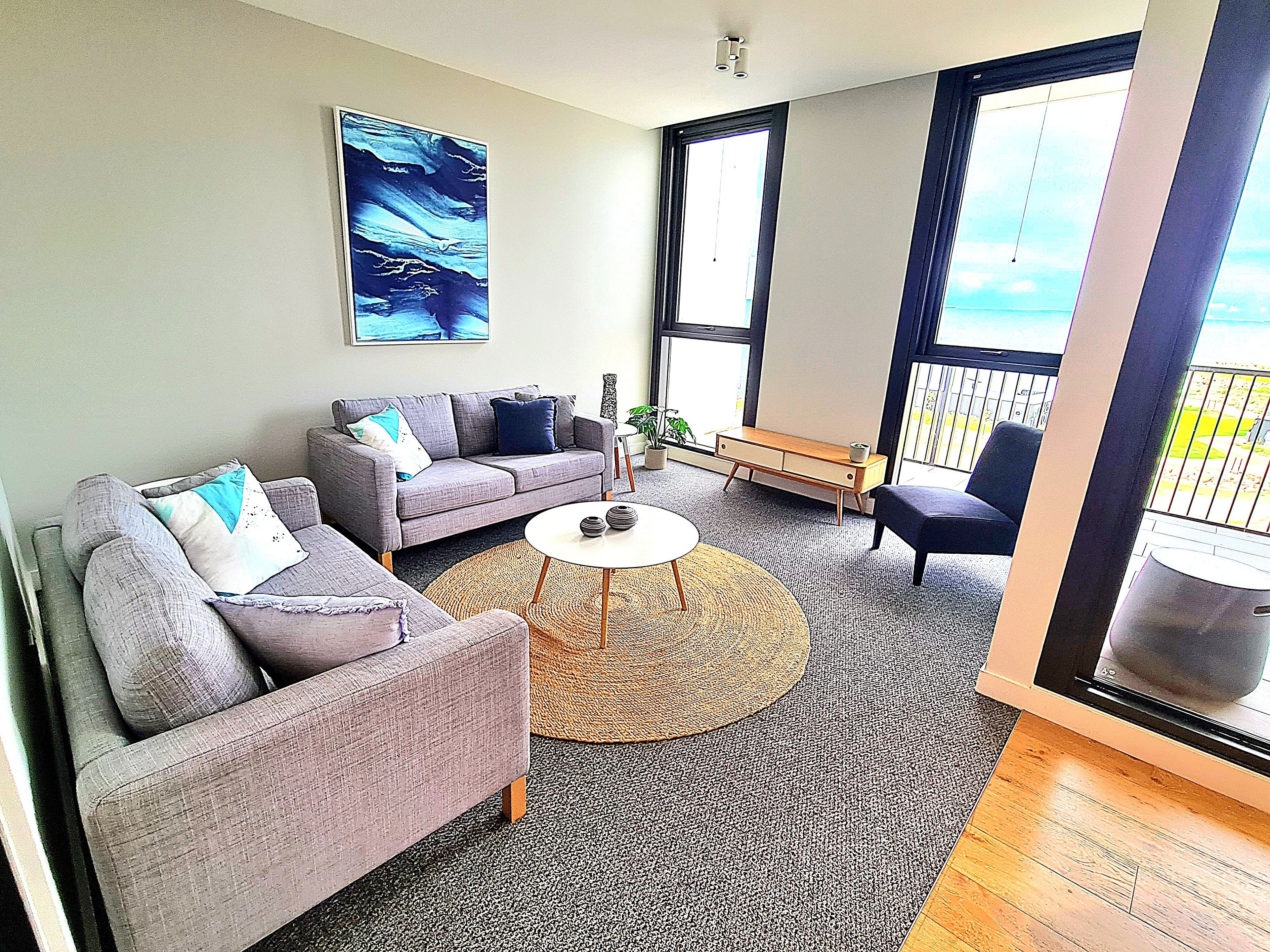 1 bedroom Waterfront / beach front accommodation Wyndham Harbour Werribee South 
