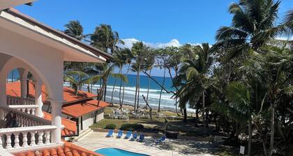 Beautiful oceanfront condo in famous Encuentro beach surf area