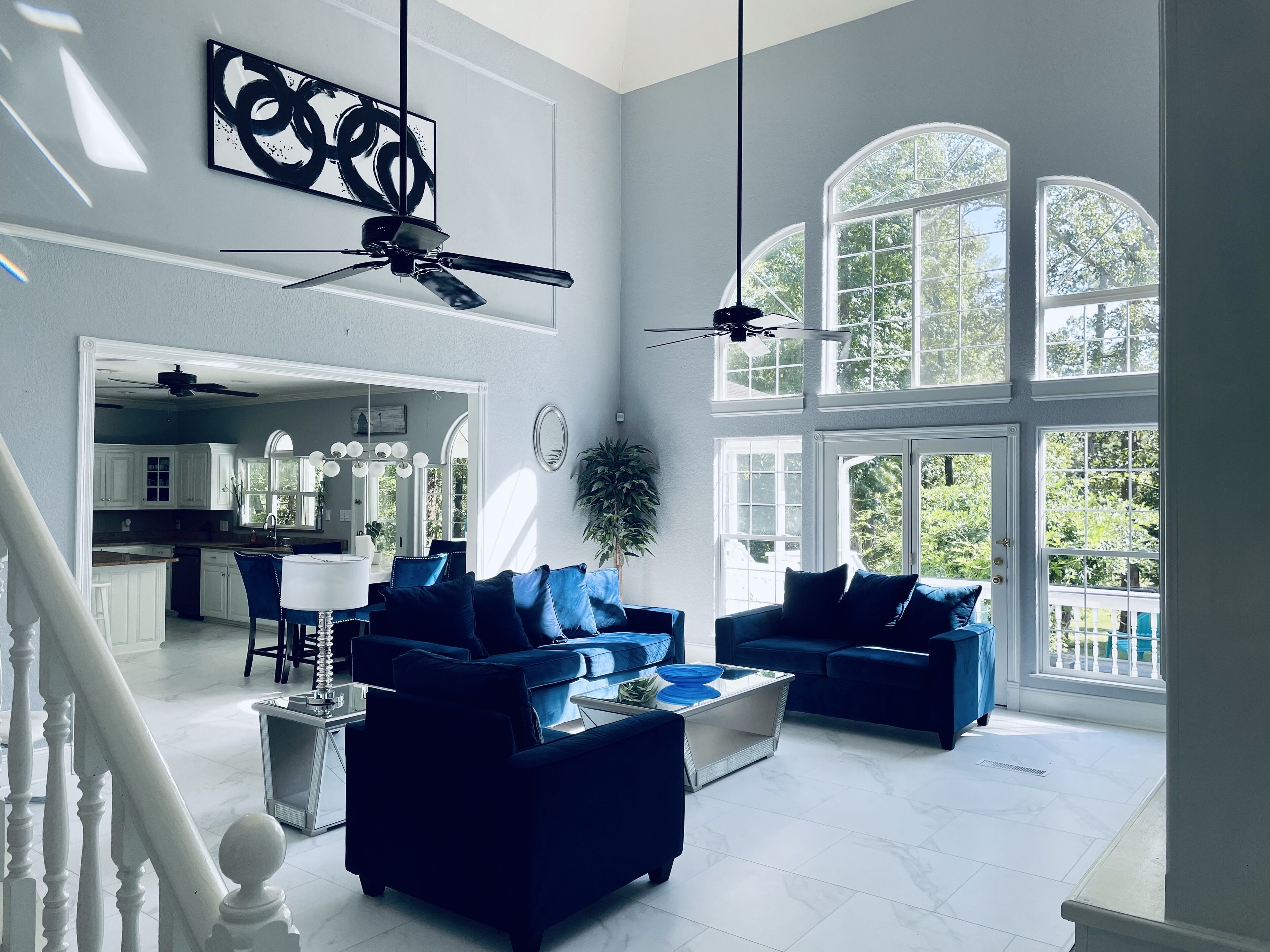 Waterfront~ Lake ~ Sleeps 35 Game Room/Heated Pool