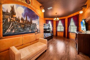 11 bedrooms, in-room safe, desk, iron/ironing board