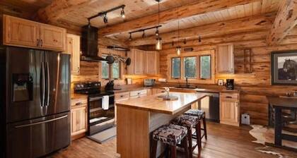 Peaceful Cabin Hideaway