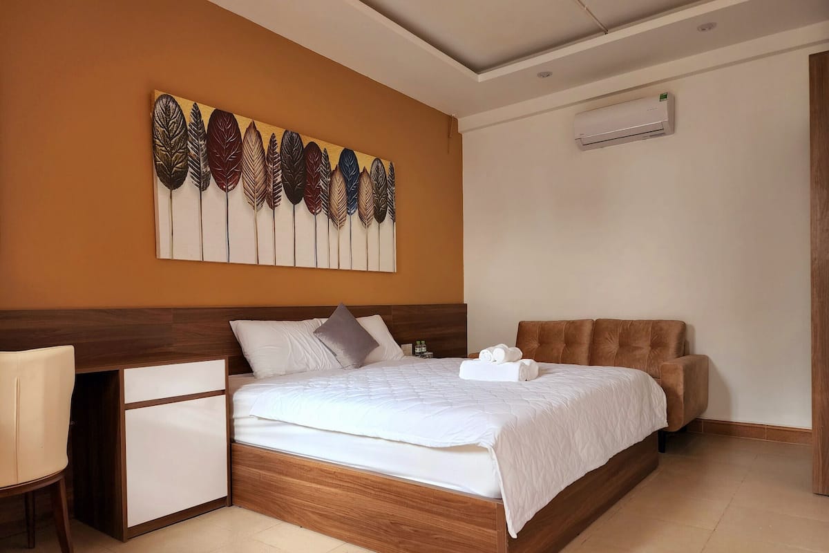 Standard Double Room, 1 Bedroom, City View | Premium bedding, memory foam beds, minibar, desk
