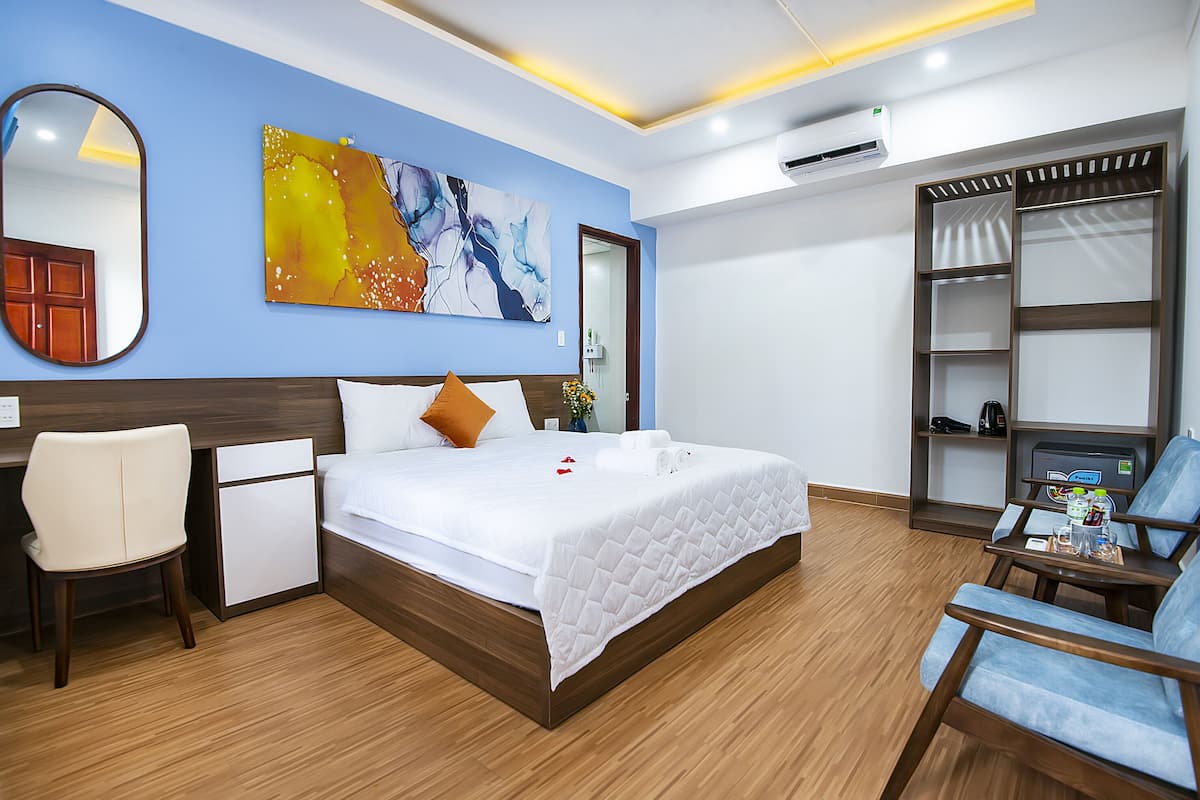 Superior Double Room | Premium bedding, memory foam beds, minibar, desk