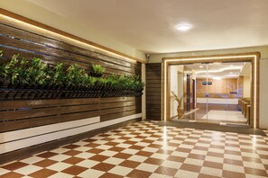 Front of property - Hotel Comfort Park (Chennai)