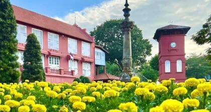 Homestay Melaka at Mahkota Hotel (unit 3093) - FREE Parking & Wifi