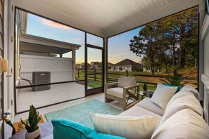 Smart TV, offices - Luxury on Greens w/ Pool, Nearby Golf, Barefoot (North Myrtle Beach)