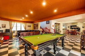 Spielezimmer